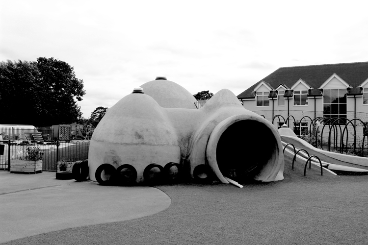 Adobe hut at Hounslow Heath Elementary School